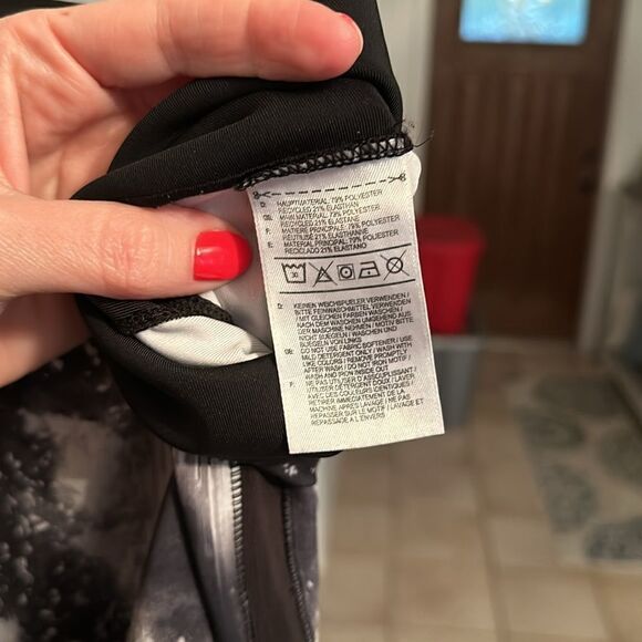 Adidas Climalite Black & White & Grey Tie Dye Mid Rise Activewear Legging - Picture 7 of 10